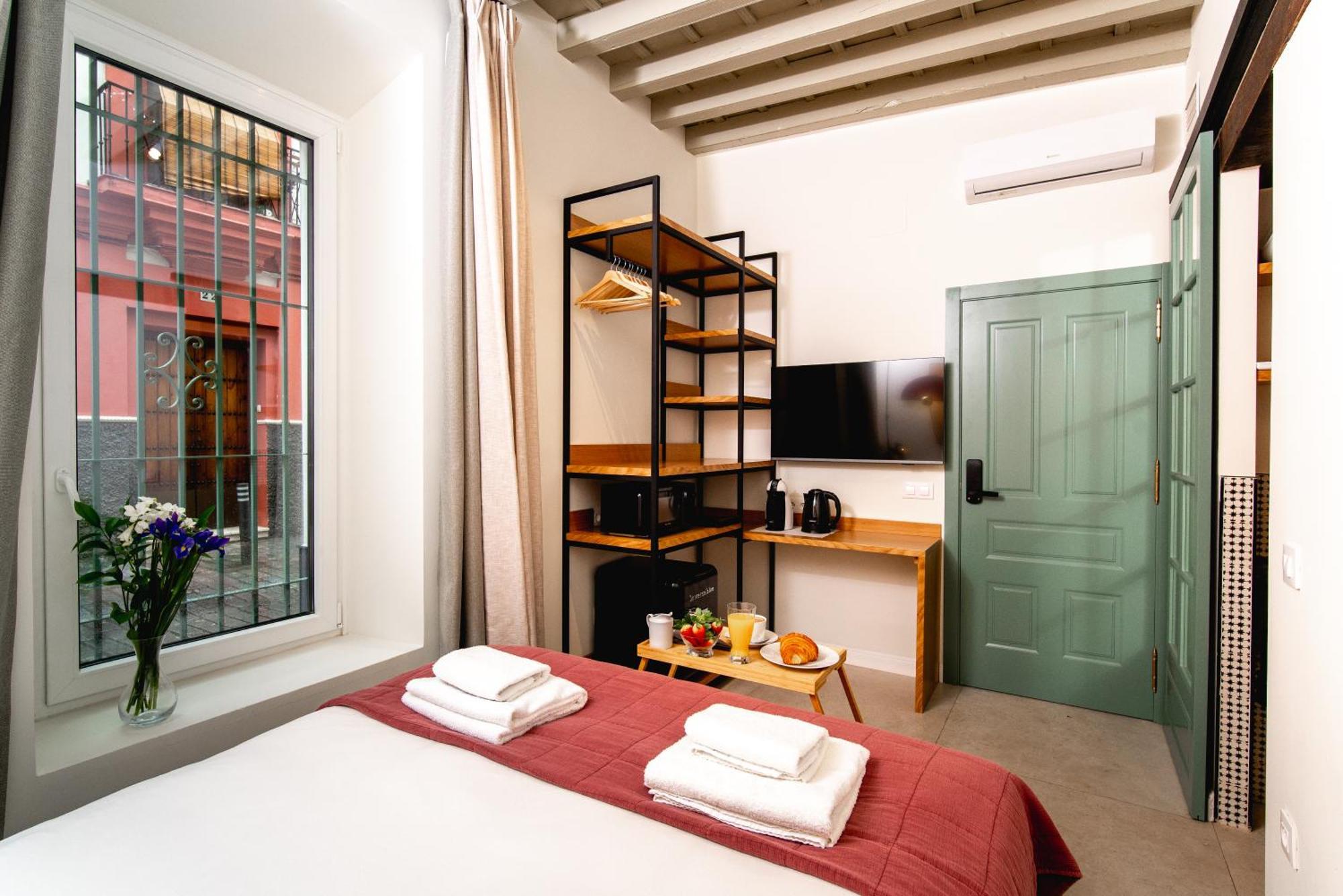 Galera Rooms Seville Exterior photo